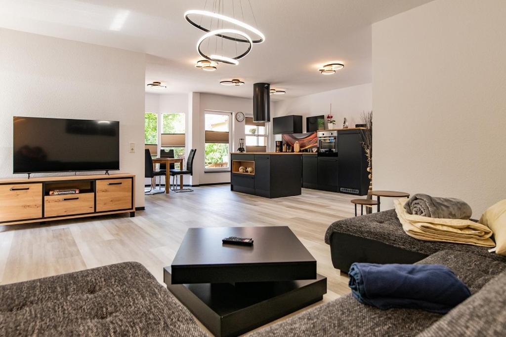 Apartment Hopf